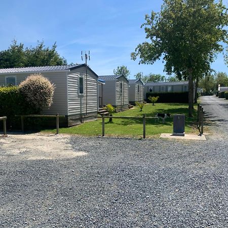 Camping Le Robinson Hotel Colleville-sur-Mer Exterior foto