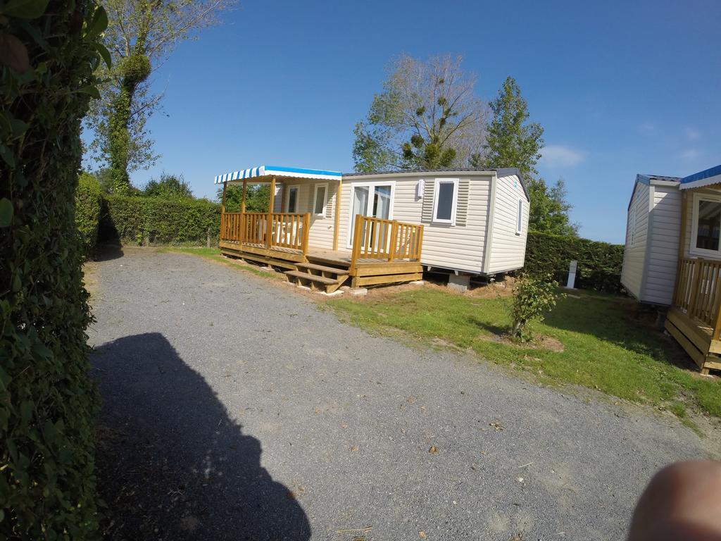 Camping Le Robinson Hotel Colleville-sur-Mer Exterior foto